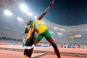 凯尔特人场边指挥录像走红社交媒体，集锦凯尔特人