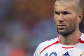 体育新闻中心直播幕后揭秘，体育新闻央视频