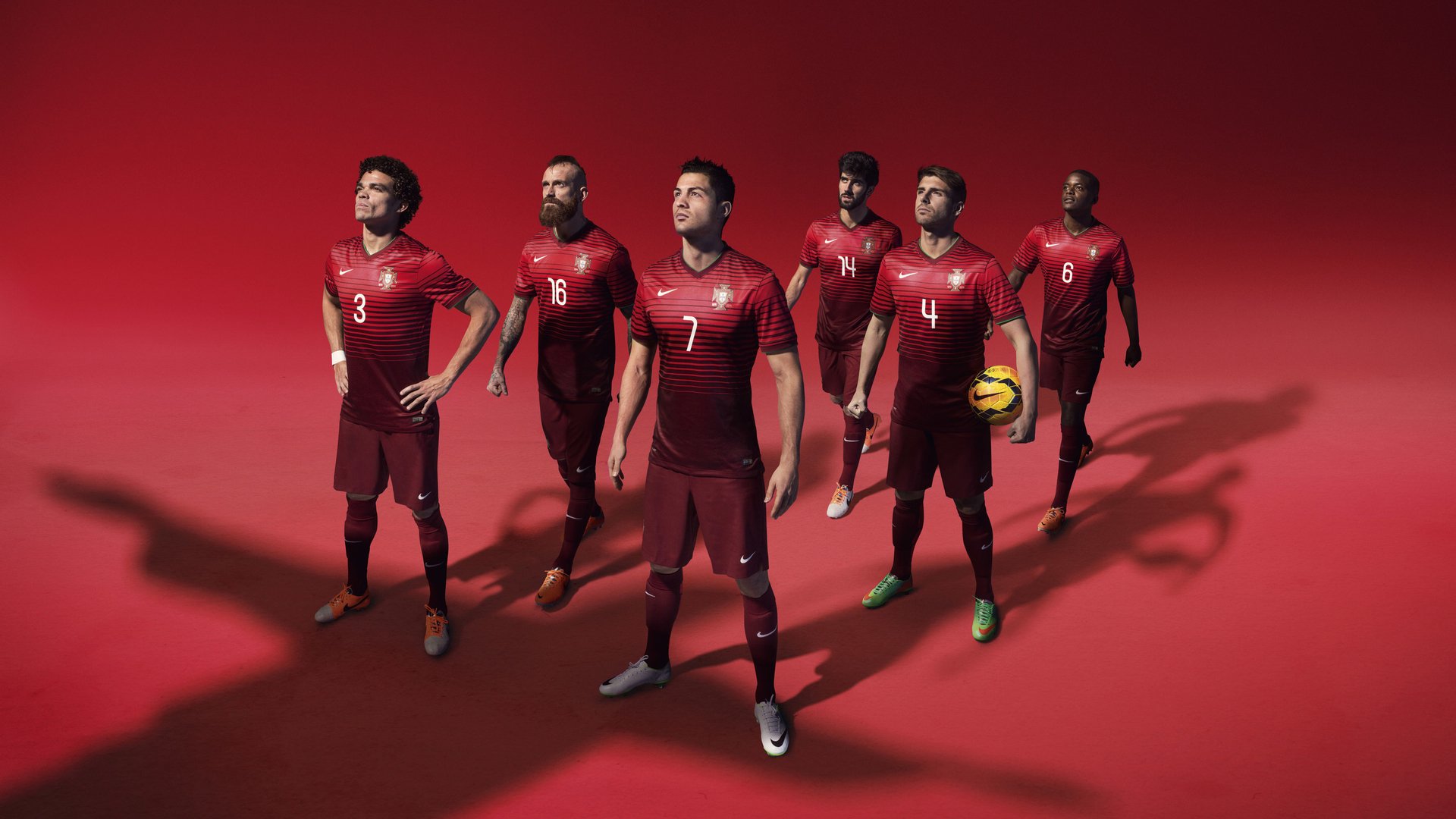 “亚戈·卡尔曼的传球与组织能力，成为阿根廷美洲狮队的战术核心”